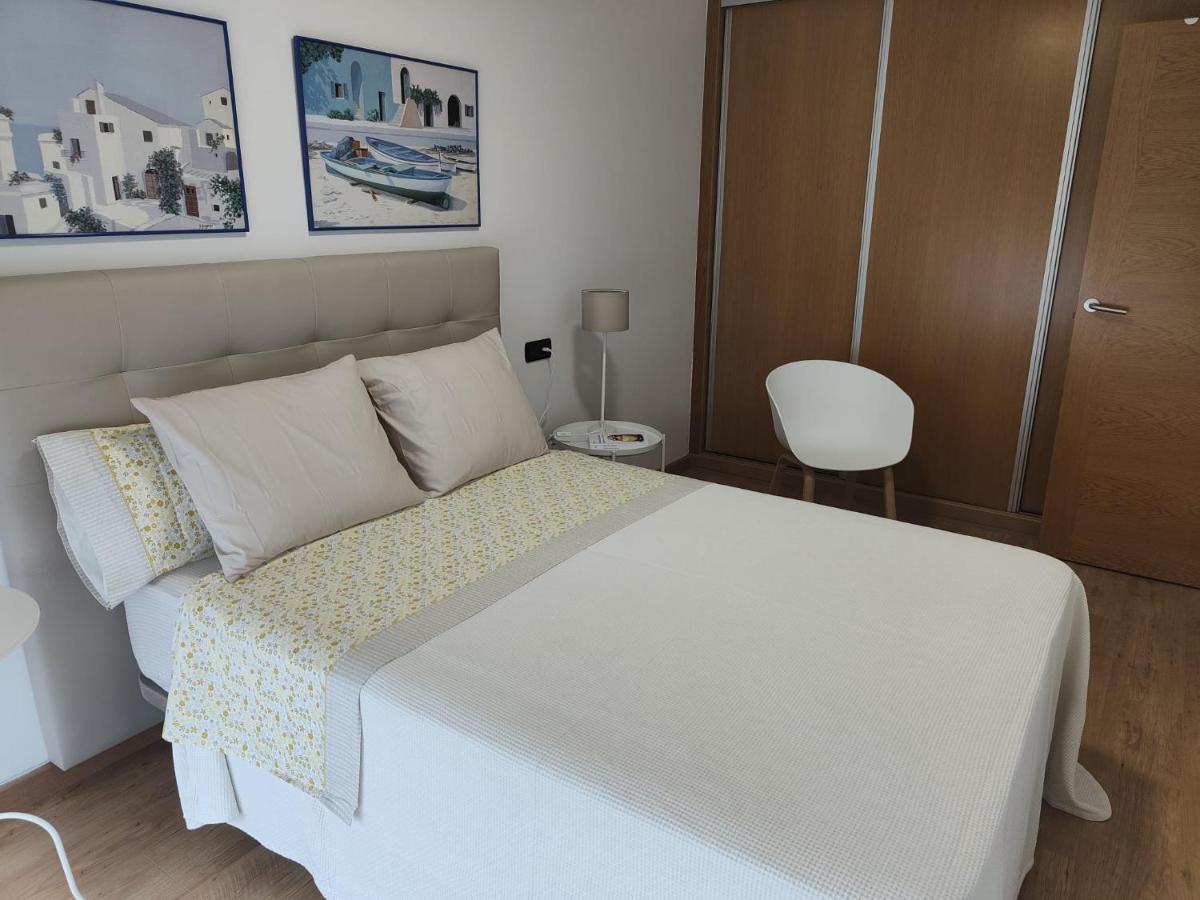 Apartamento En Ribeira A Pie De Playa Buitenkant foto